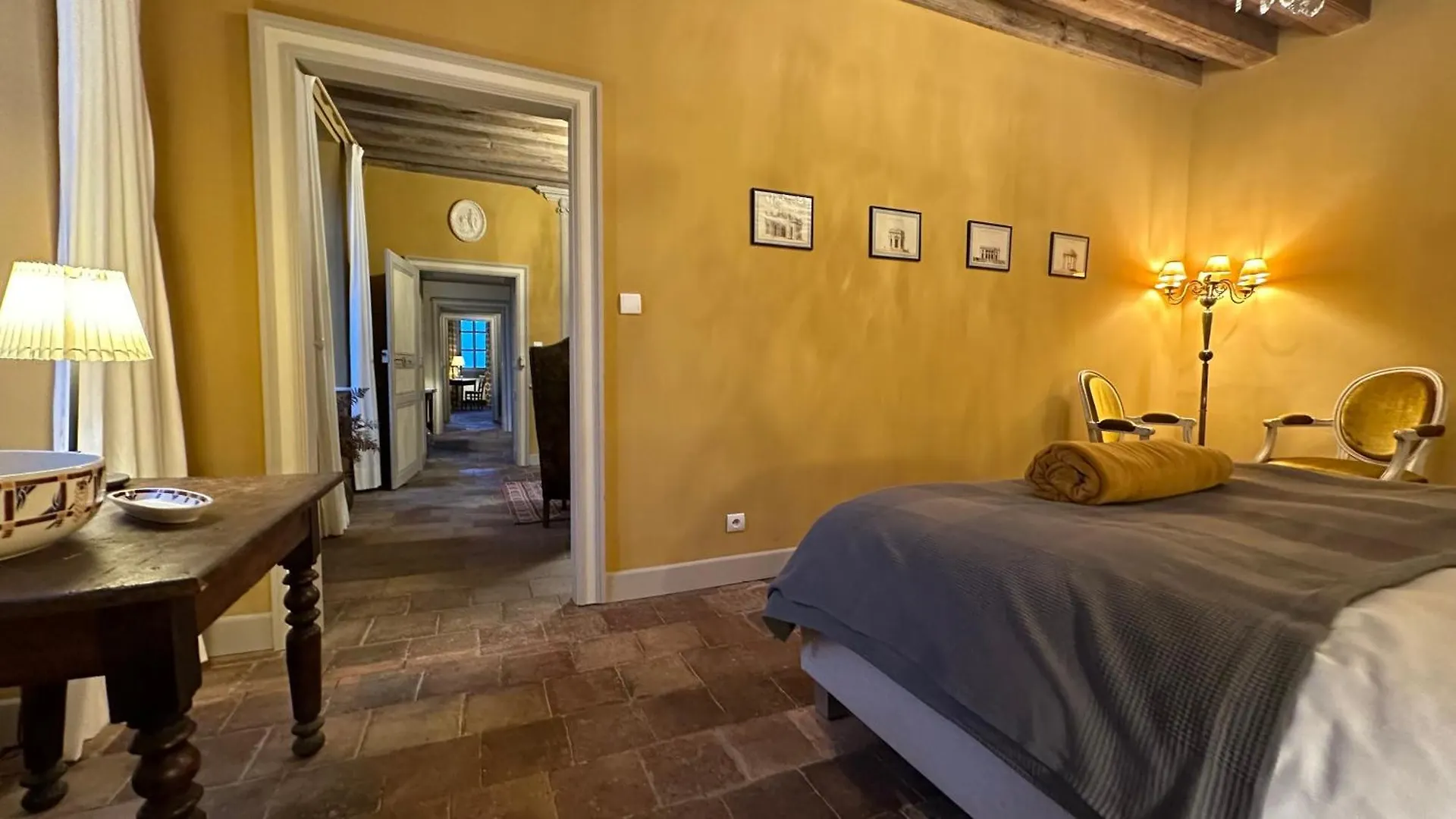 Bed and Breakfast Zone Bleue Hyds Bed & Breakfast